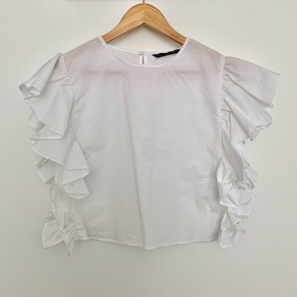 | ZARA | Ruffle Sleeve Crop Top